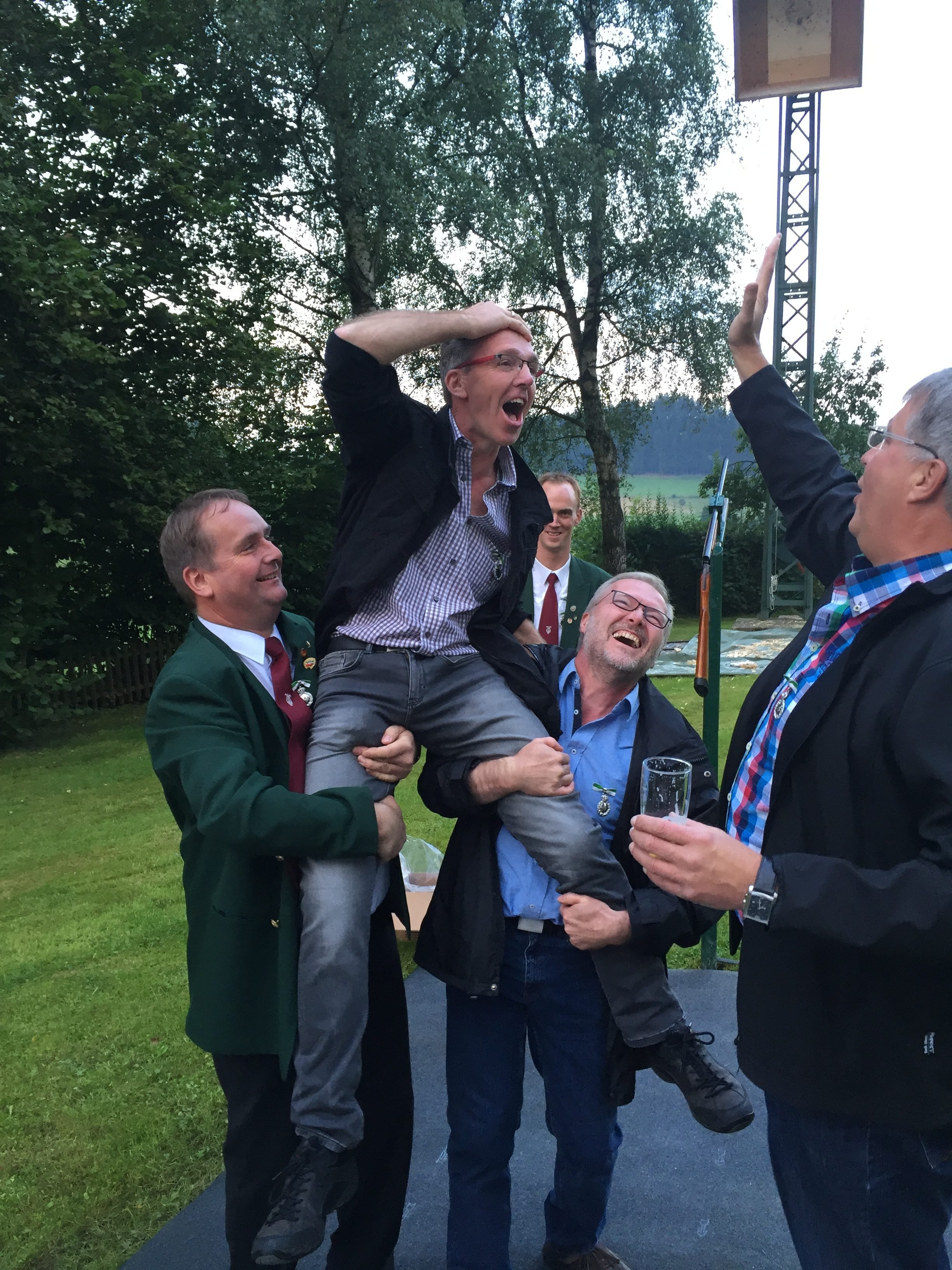 Stefan Krämer direkt nach dem erfolgreichen 163. Schuss.